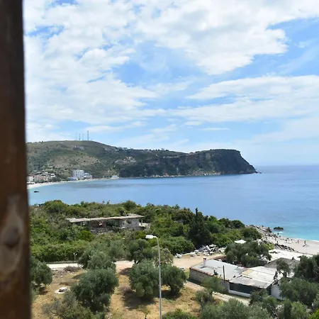 Ionio Ii Apartmán